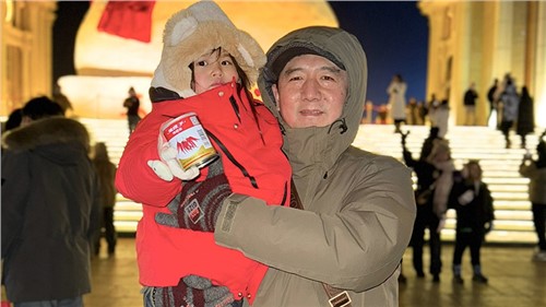 湖南小辣椒攜辣妹子辣椒醬走進(jìn)哈爾濱，促進(jìn)南北文旅大交融